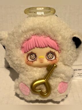 Blind box Maymei Plush Charm “May’s Key“ from the series I Love you.